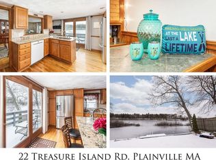 22 Treasure Island Rd, Plainville, MA 02762