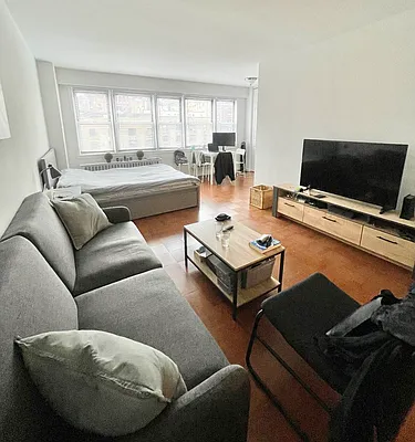 Rented by Highline Residential | media 6