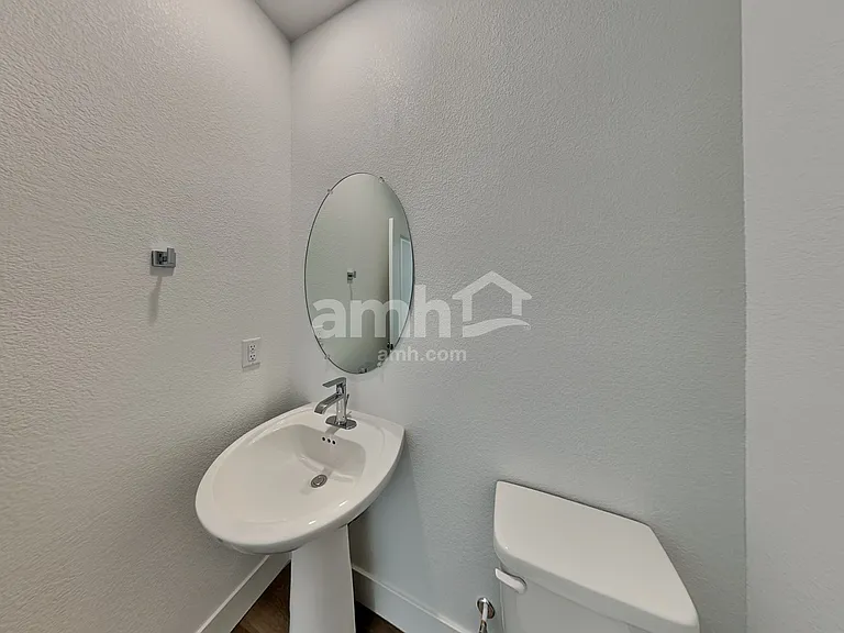 8386 Flagpole Loop Ave — Photo 8