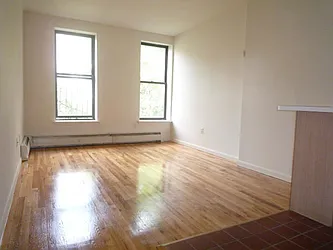 Rented by DSA Realty Midtown West