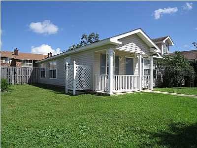 1st image of 8164 Heirloom Dr