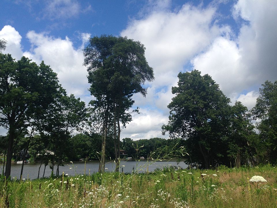 1st image of 1404 River Cove Dr Lot 32A