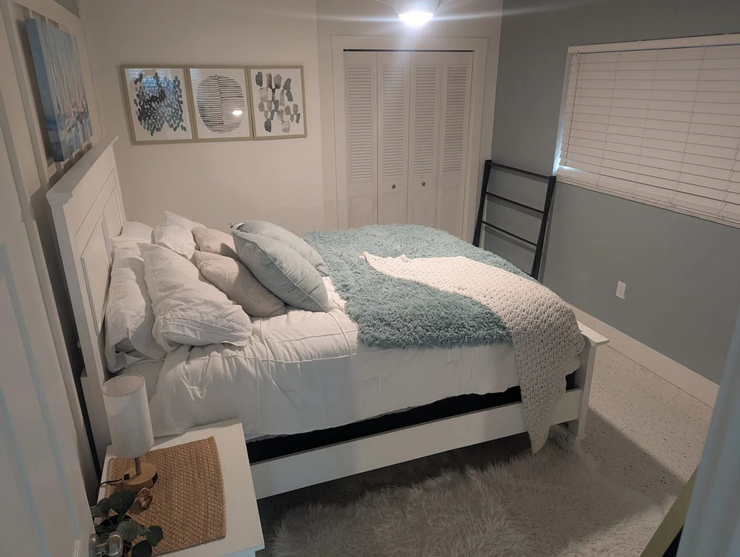 1 bed, 1.0 bath, 419 sqft, $2,370 — Photo 4