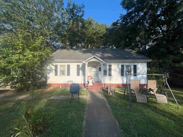 216 Dr Martin Luther Xing, Gaffney, SC 29341