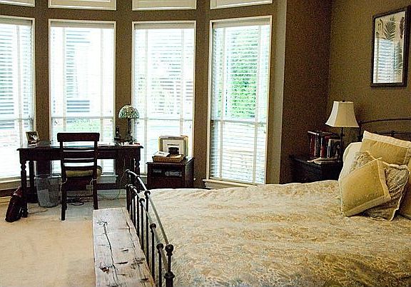 Master overlooks pool