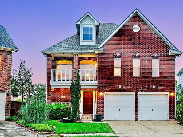 3658 Burning Palms Ct, Houston, TX 77042