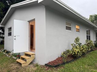 2452 Madison St #B, Hollywood, FL 33020