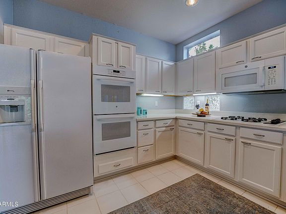4th image of 22301 N CHEYENNE Drive