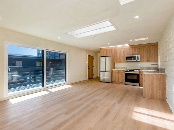 1105 N Pacific Coast Hwy #B