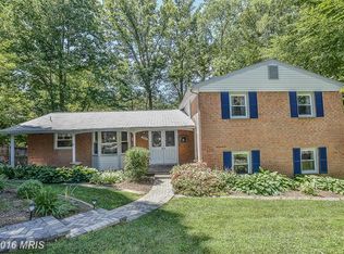 8945 Falling Creek Ct, Annandale, VA 22003