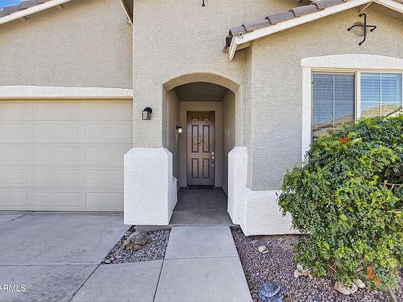 3rd image of 2069 W Kenton Way