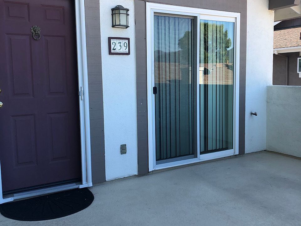 1st image of 239 Gazania Ct
