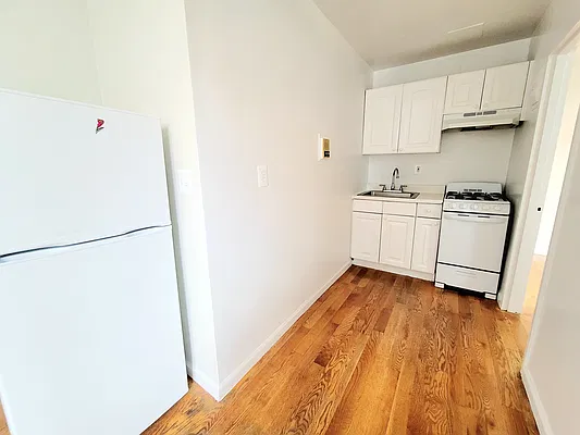 Rented by Taichi Fudosan | media 8