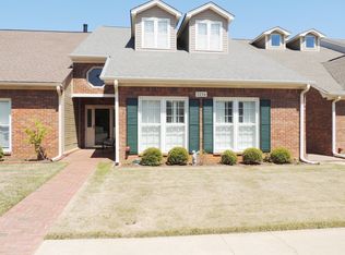 2214 River Bend Ct SE, Decatur, AL 35601