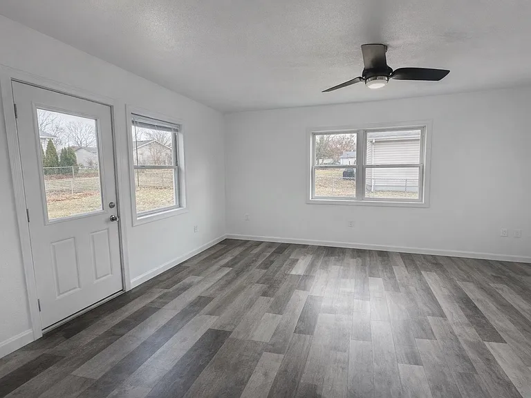 25 Hackberry St — Photo 20