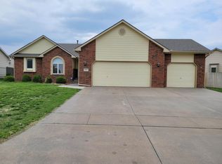 1627 S Michelle St, Wichita, KS 67207