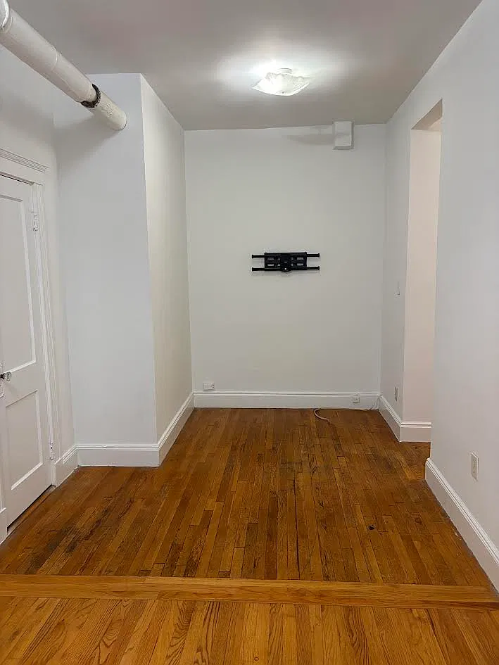 24 Sidlaw Rd — Photo 2
