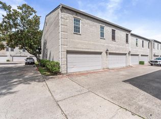 17557 Red Oak Dr #7557, Houston, TX 77090