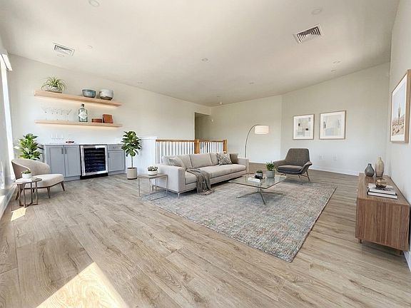 3rd image of 500 Talbot Ave #406