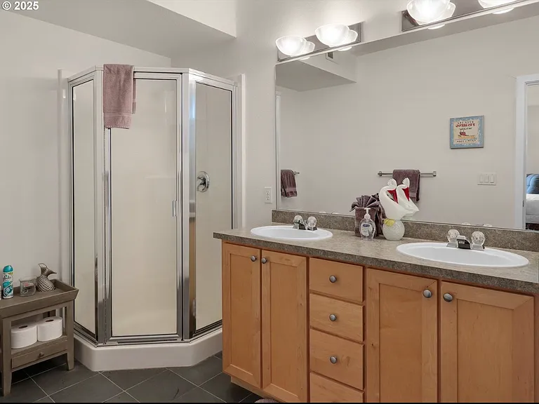 1108 S Holladay Dr #16 — Photo 11