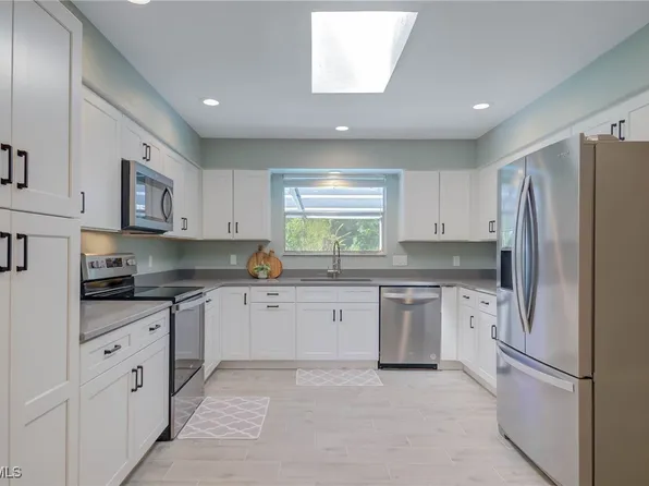 920 Altadena Dr, Fort Myers, FL 33919