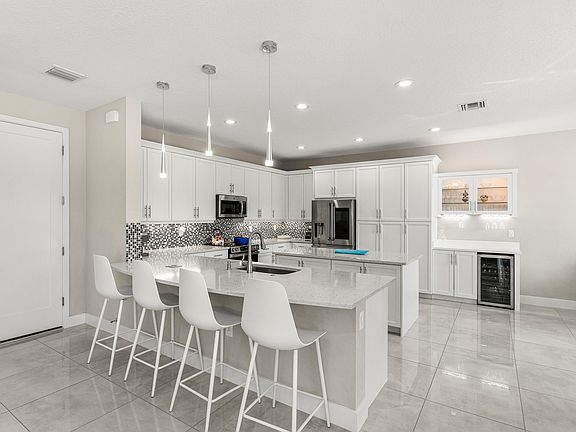 3rd image of 9746 Salty Bay Drive