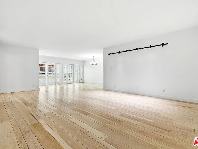 11970 Montana Ave #104 — Photo 2