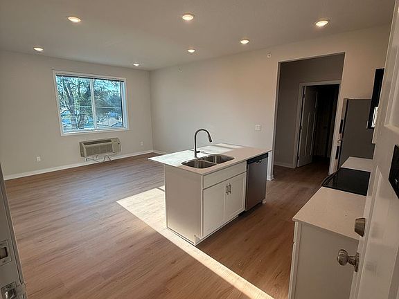 2nd image of 304 SE 3rd St #201