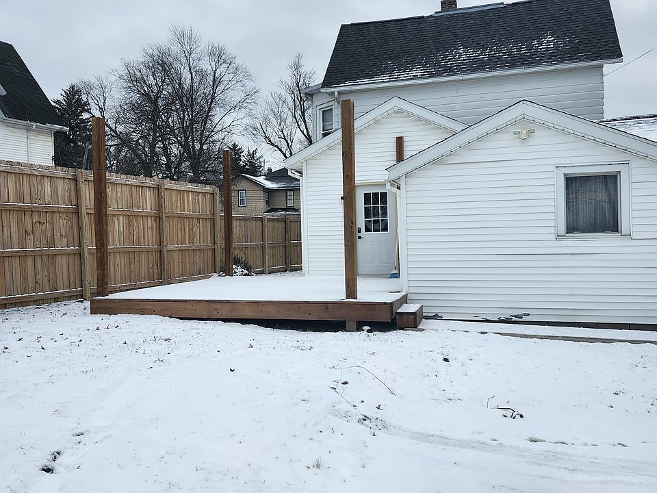 1st image of 554 N Buckeye St #1