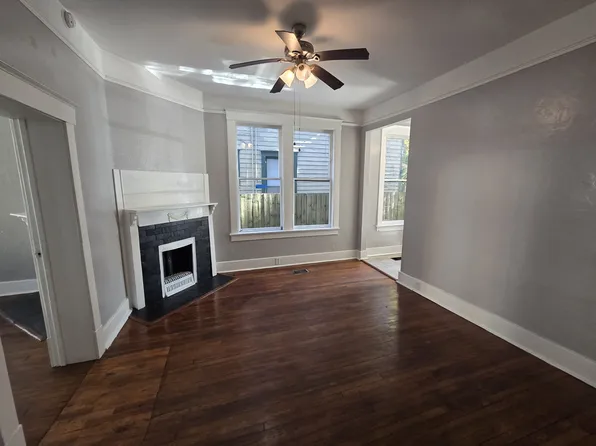 309 E 37th St #A, Savannah, GA 31401