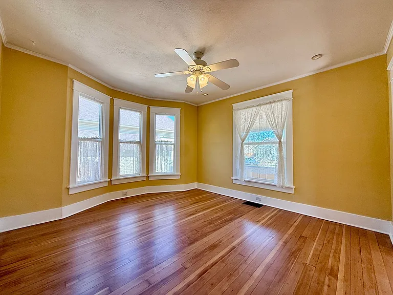 909 Ouray Ave — Photo 11