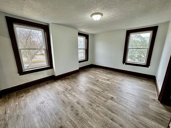 2nd image of 213 N River St APT 2