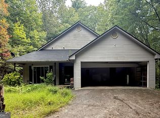 362 Idlywild Ln, Tiger, GA 30576