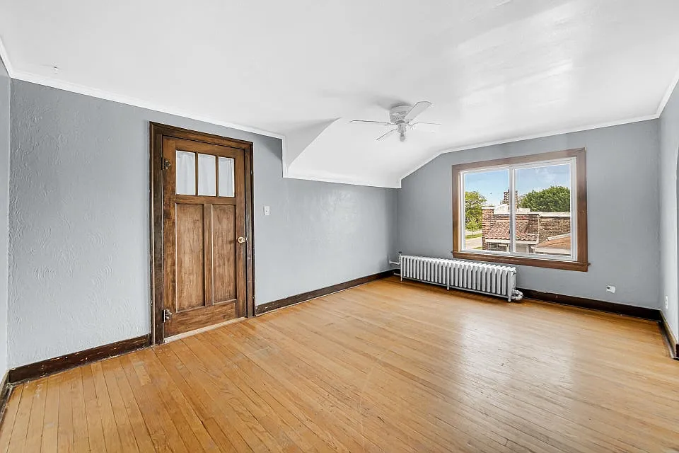 2 bed, 1340 sqft, $1,495 — Photo 3
