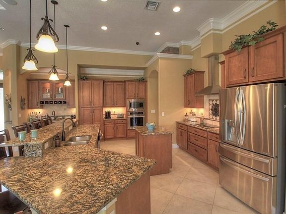 5th image of 2620 Pebble Creek Pl