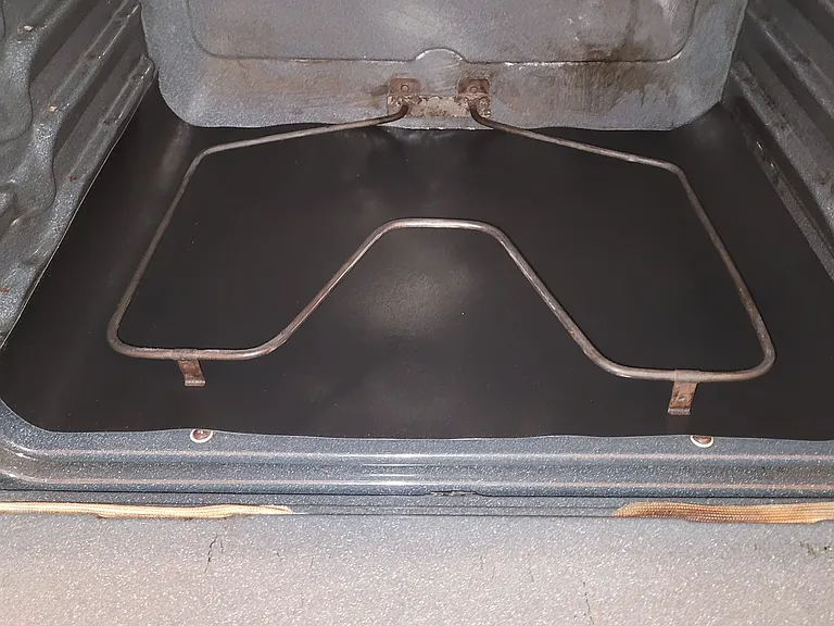 Clean oven with added liner