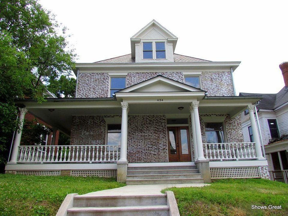 For Sale: 434 DAY AVE SW, Roanoke, Virginia 24016