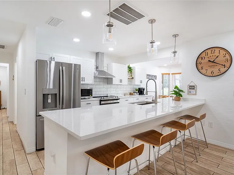 7354 Biltmore Dr — Photo 14