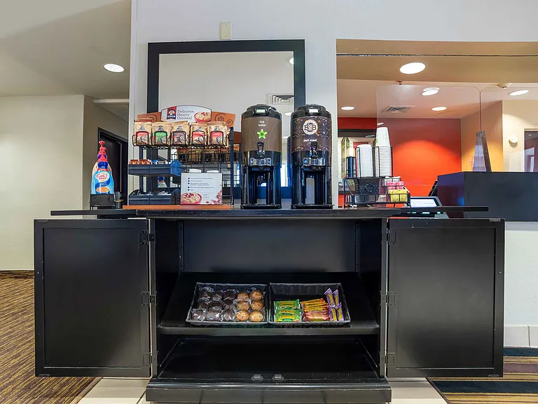Free Grab-and-Go Breakfast
