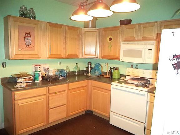 3rd image of 5029 Leona St