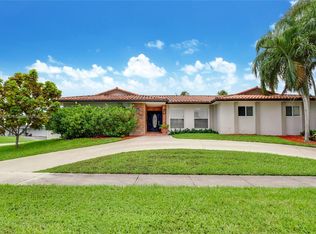 9034 SW 65th St, Miami, FL 33173