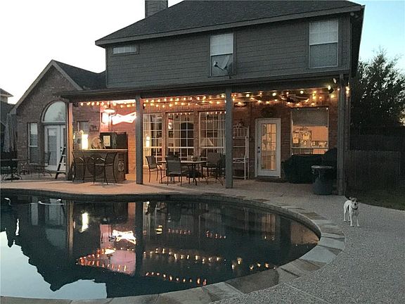 3rd image of 1304 Mallard Cir