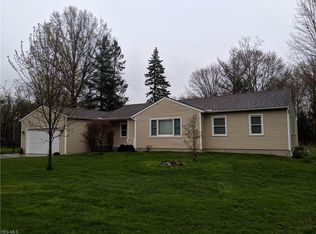6885 Case Rd, North Ridgeville, OH 44039