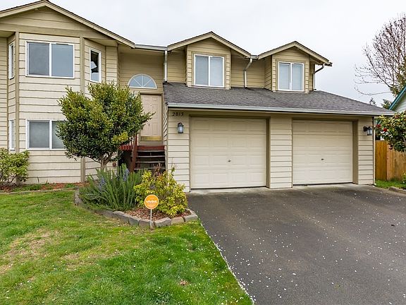 2nd image of 2813 179th Pl NE