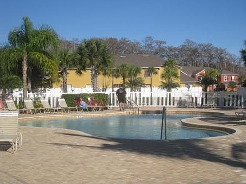 3rd image of 3003 Palmetto Oak Dr APT 102