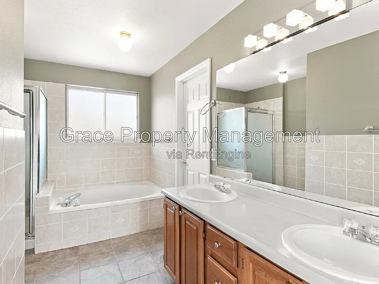 4425 E 128th Pl — Photo 13