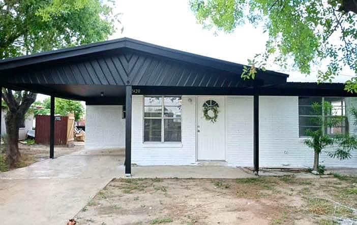1st image of 2420 Quince Ave