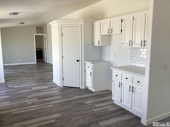 4th image of 6245 W Empey Dr