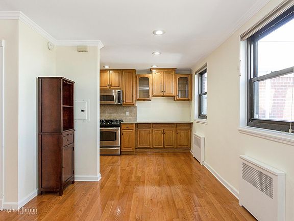 5th image of 16-28 163rd St #6354