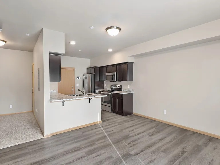 Tremezzo Apartments — Photo 10